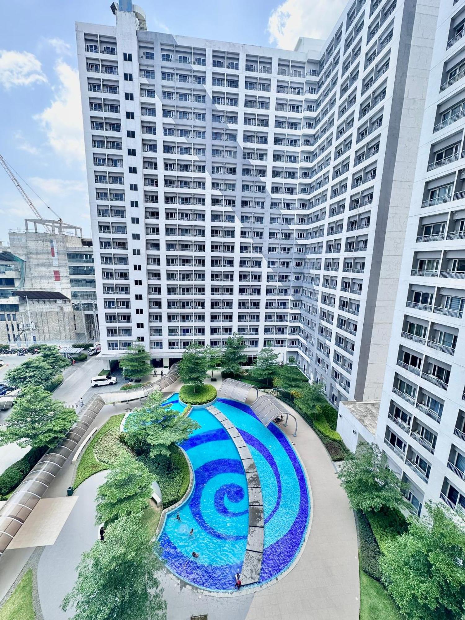 9th Queen Size One Bedroom In Grace Residences, Bgc Taguig Apartment Manila