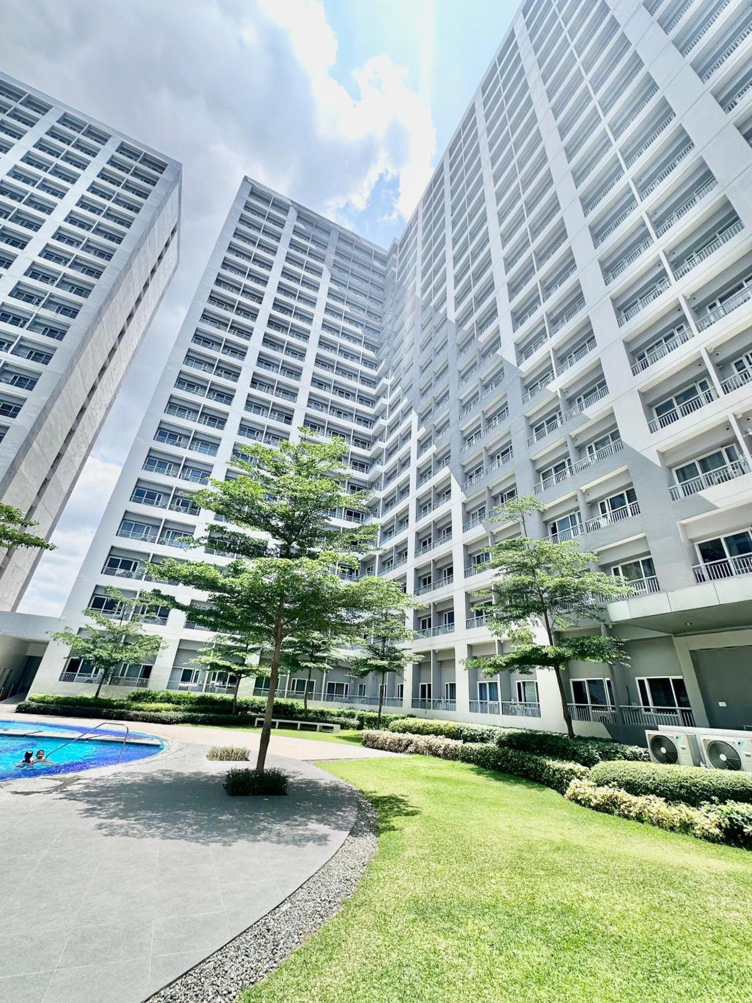 Apartment 9th Queen Size One Bedroom In Grace Residences, Bgc Taguig Manila