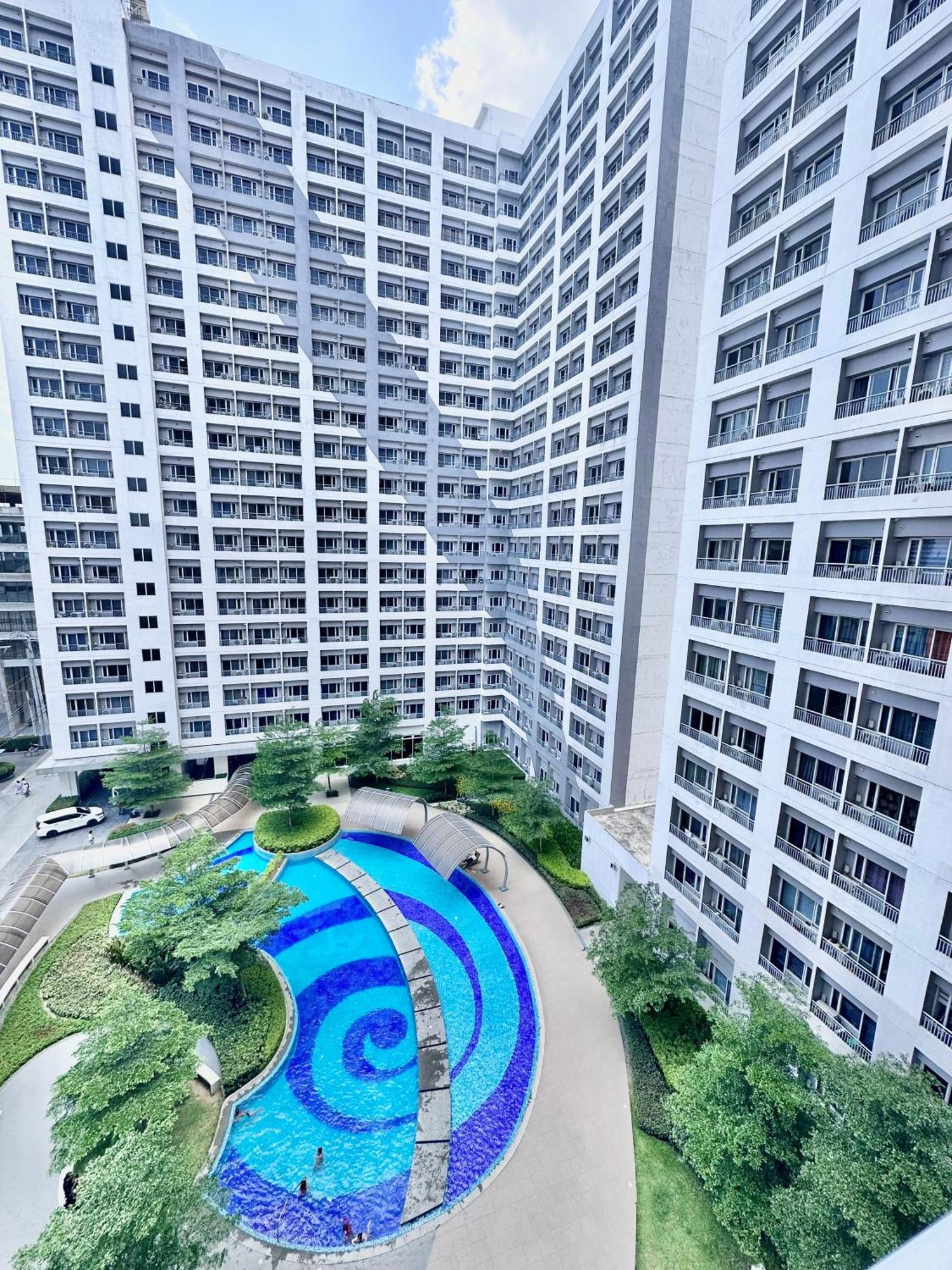Apartment 9th Queen Size One Bedroom In Grace Residences, Bgc Taguig Manila