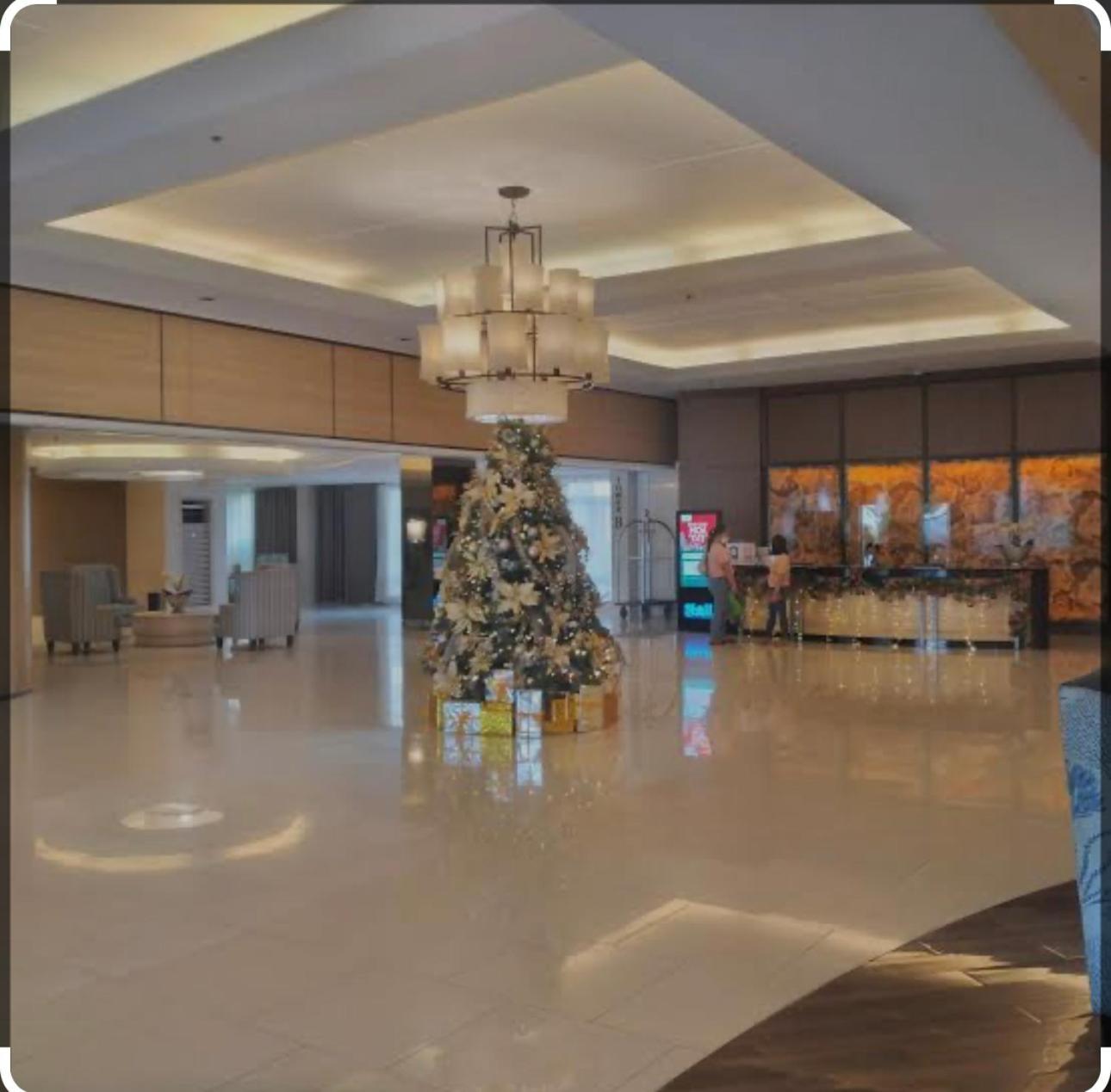 Apartment Shell Residences Near Mall Of And Airport *