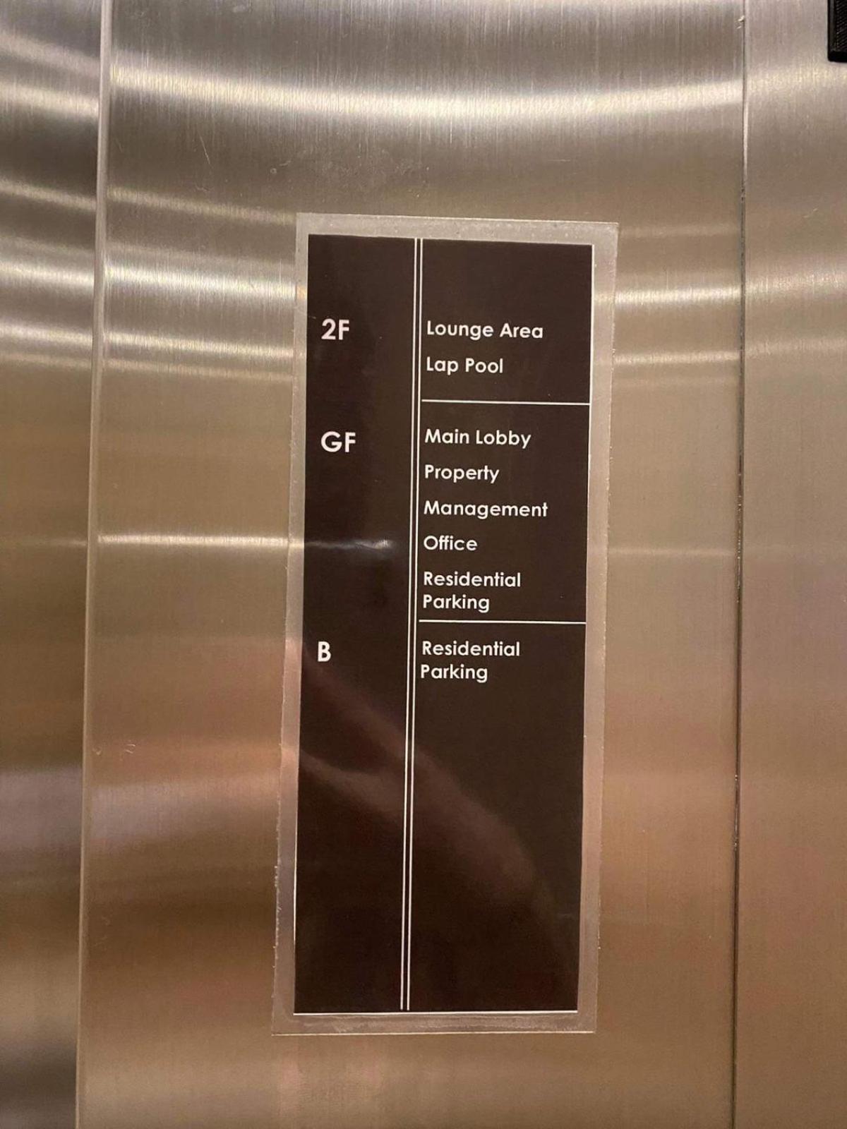 Gk's Space Apartment *