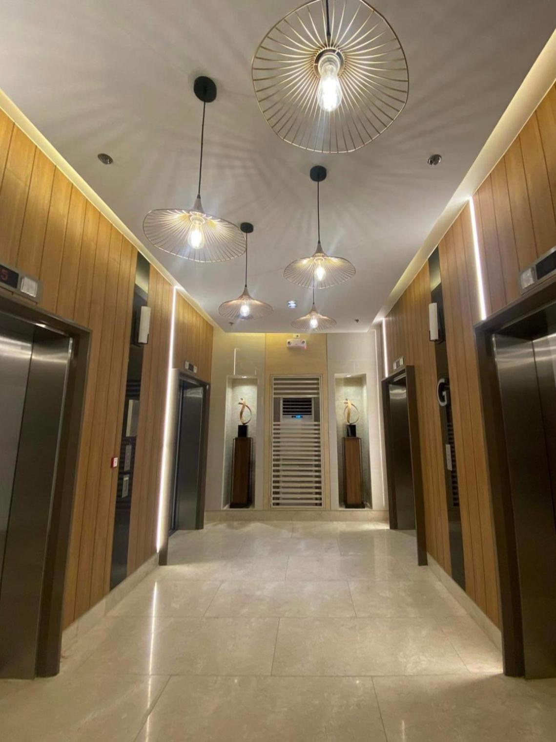 Gk's Space Apartment *
