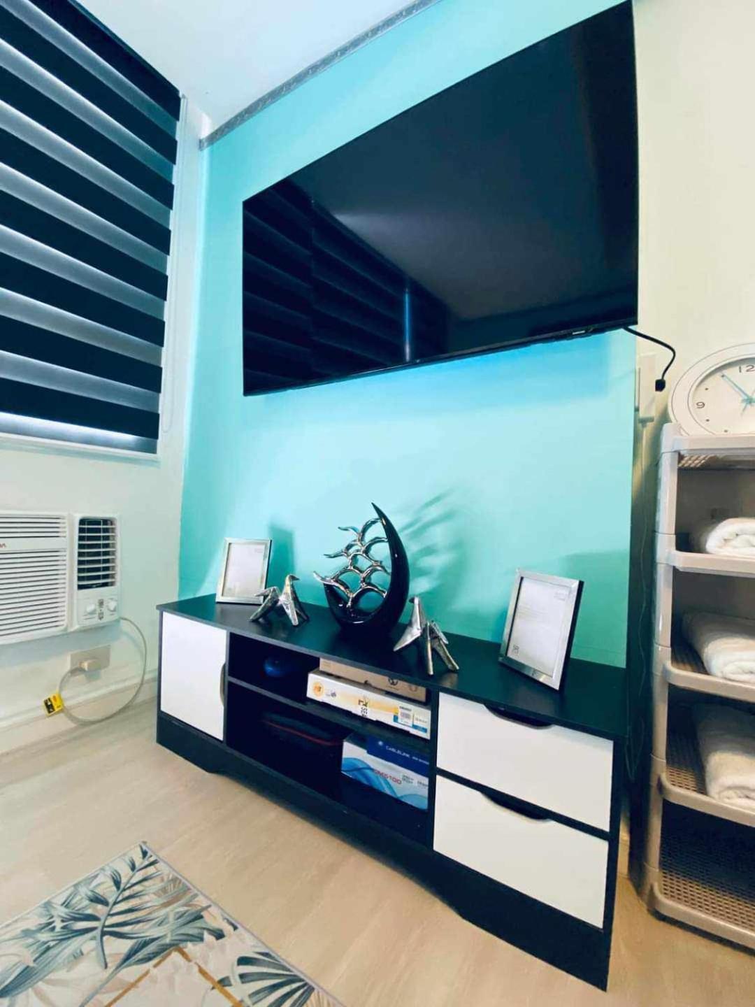 Aparthotel Quelson's Pad In Azure Beach Residences With Wave Pool Access *