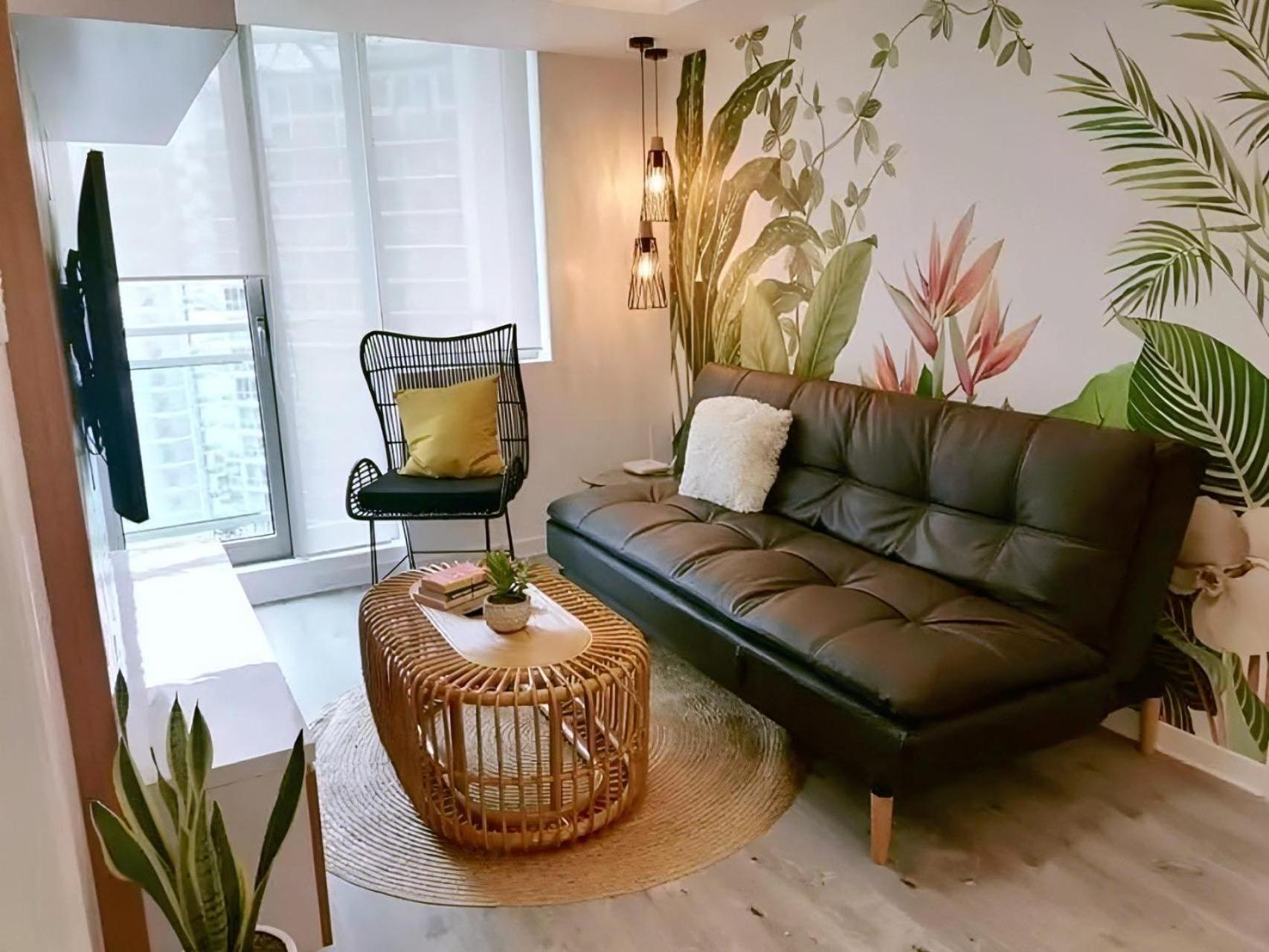 Urban At Azure Manila