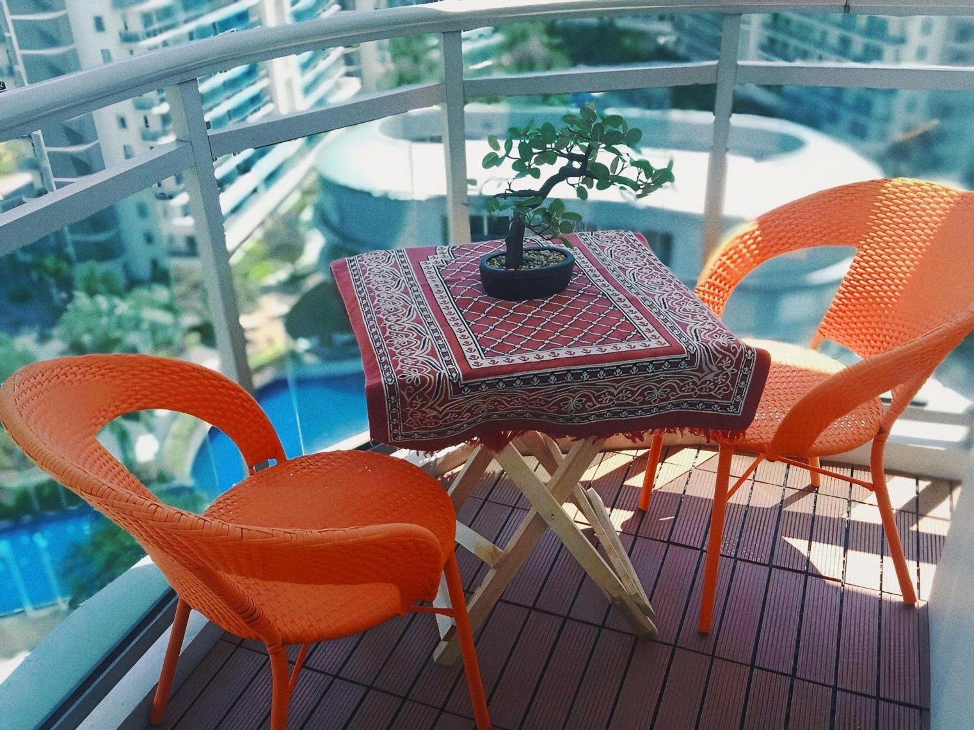 Urban At Azure Apartment *