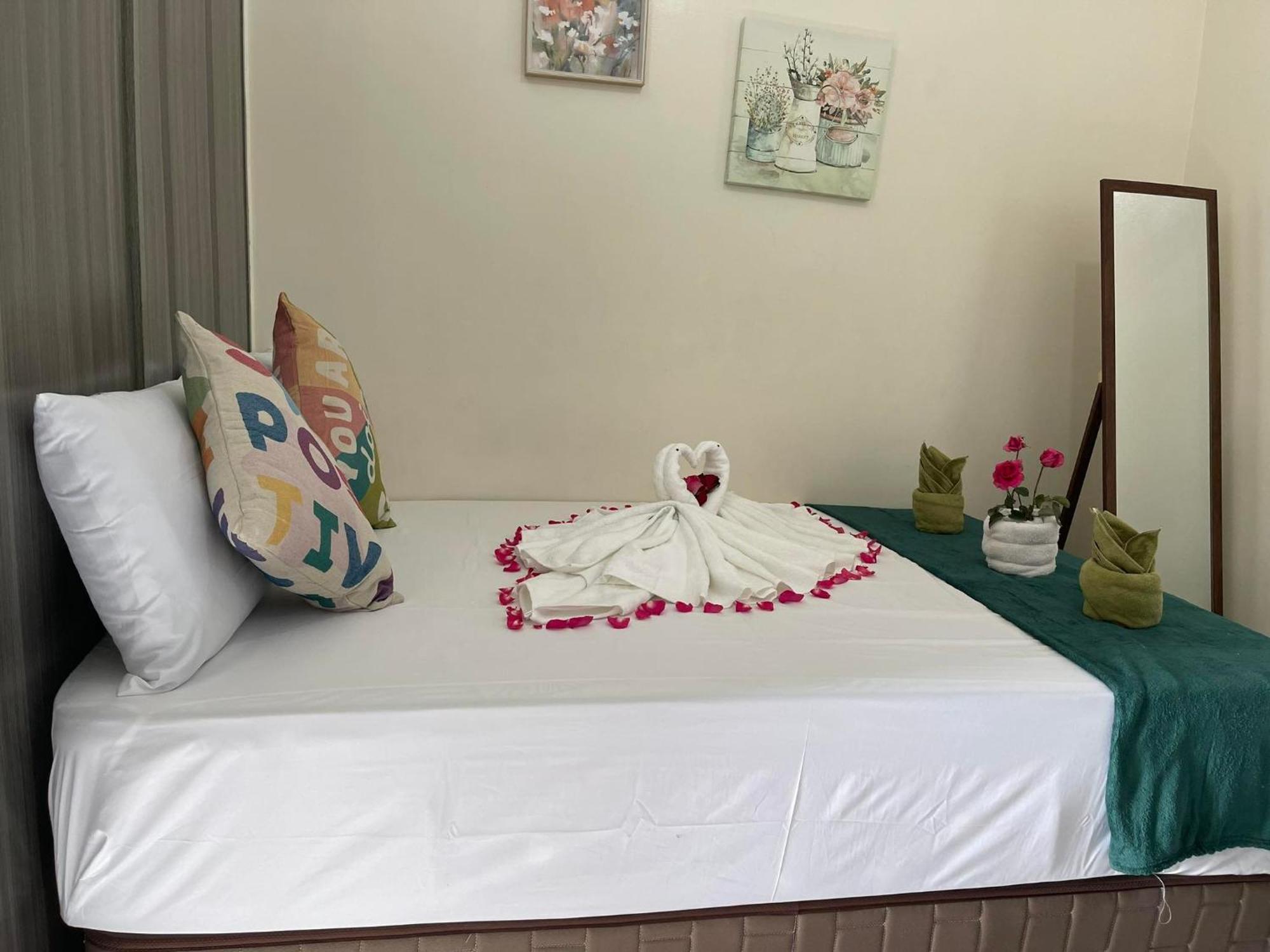 Residences Staycation By Pbyy Manila