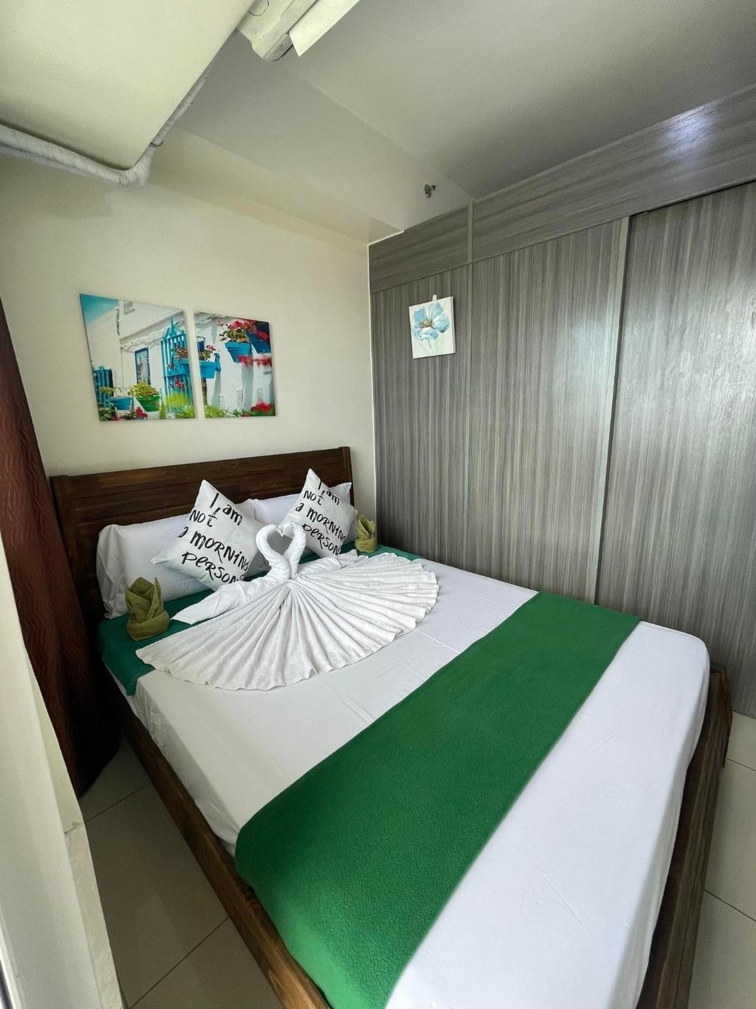 Residences Staycation By Pbyy