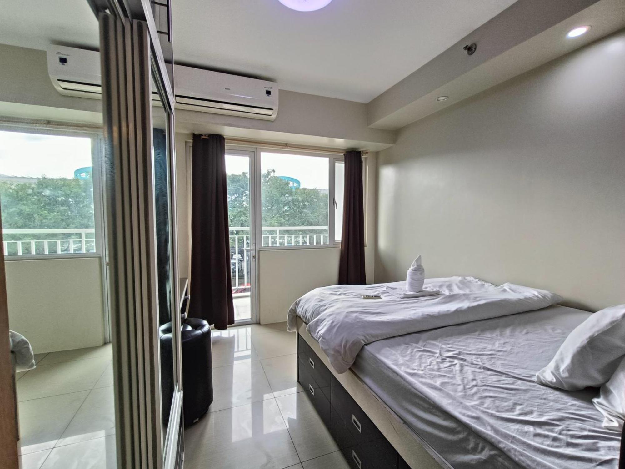 Premiere Haven At Shell Residences