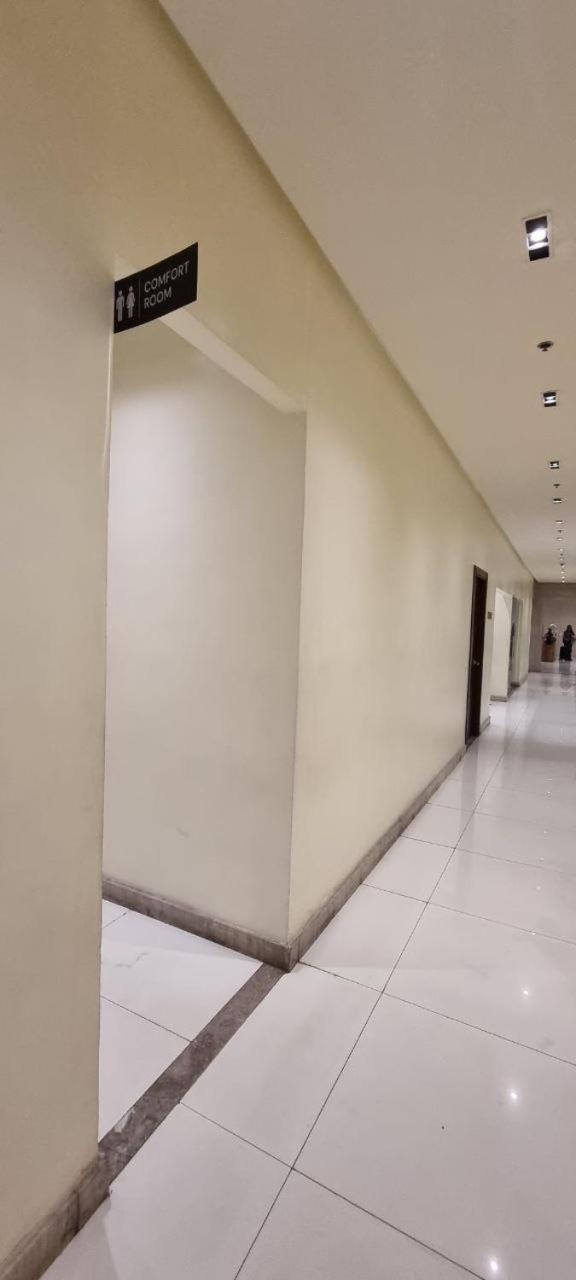Apartamento Ms Familyroom-300mbps-netflix-naiat3-resortword-savoy Manila