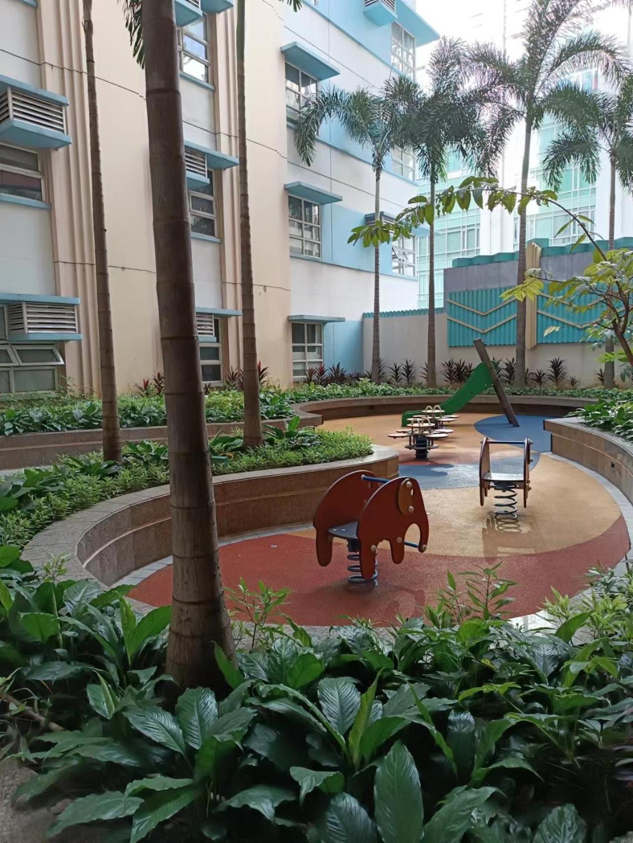 Ms Familyroom-300mbps-netflix-naiat3-resortword-savoy Apartamento Manila