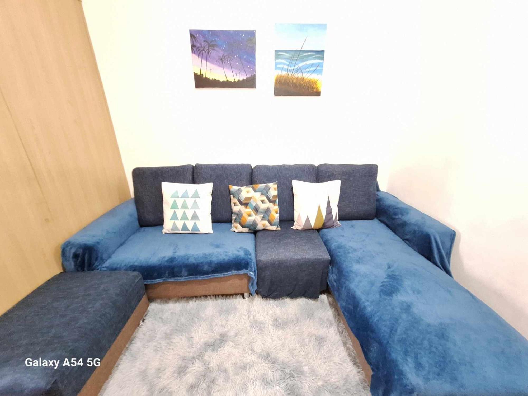 Pool View 1br With Wifi In Grace Taguig Apartment
