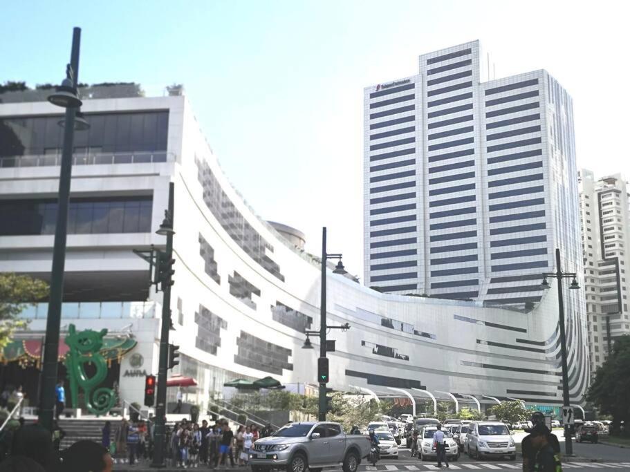 New 2br Of 86sqm With Netflix In Bgc * Manila