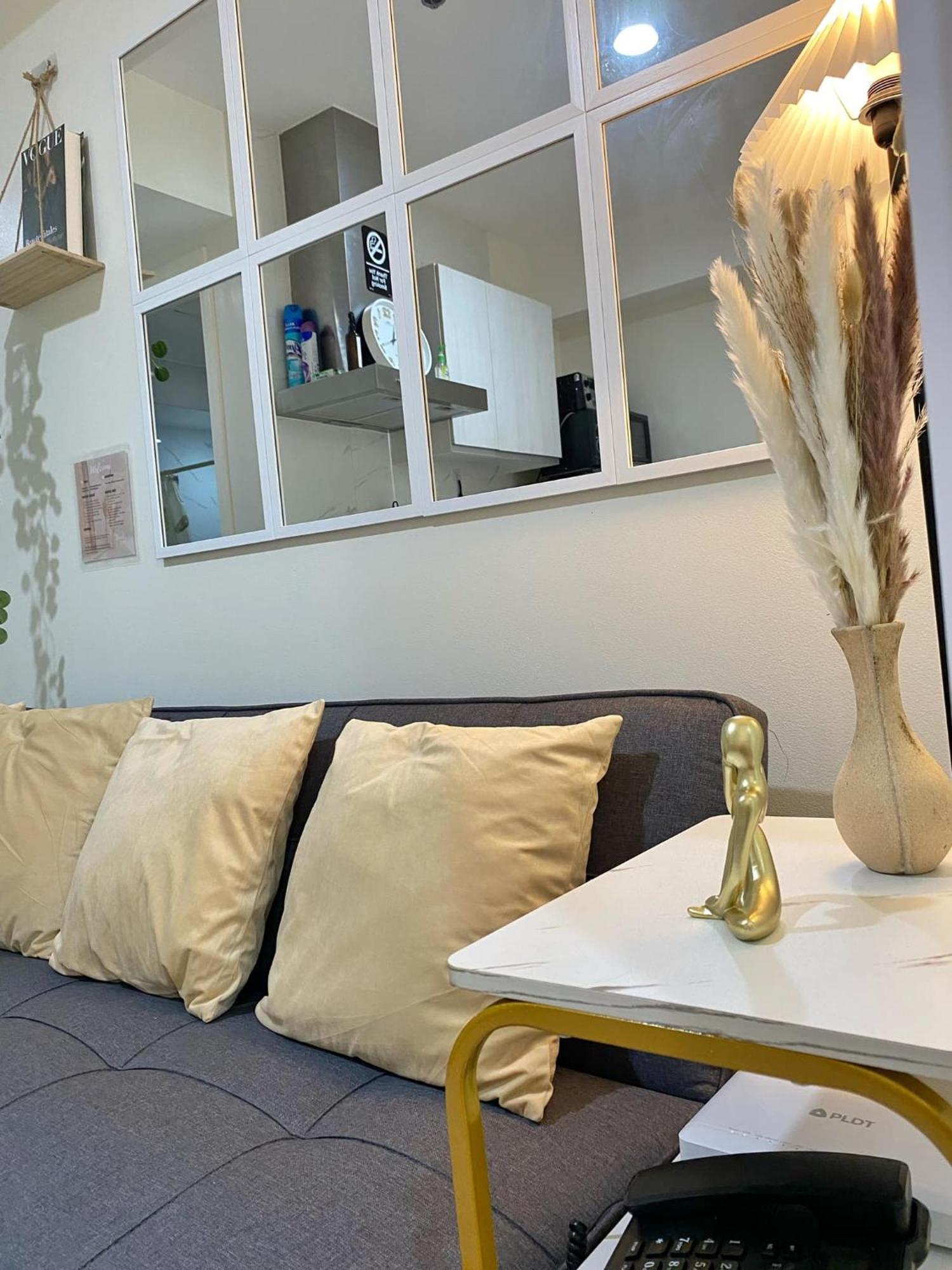 Aparthotel Residences In Azure Condominium Paranaque City Metro