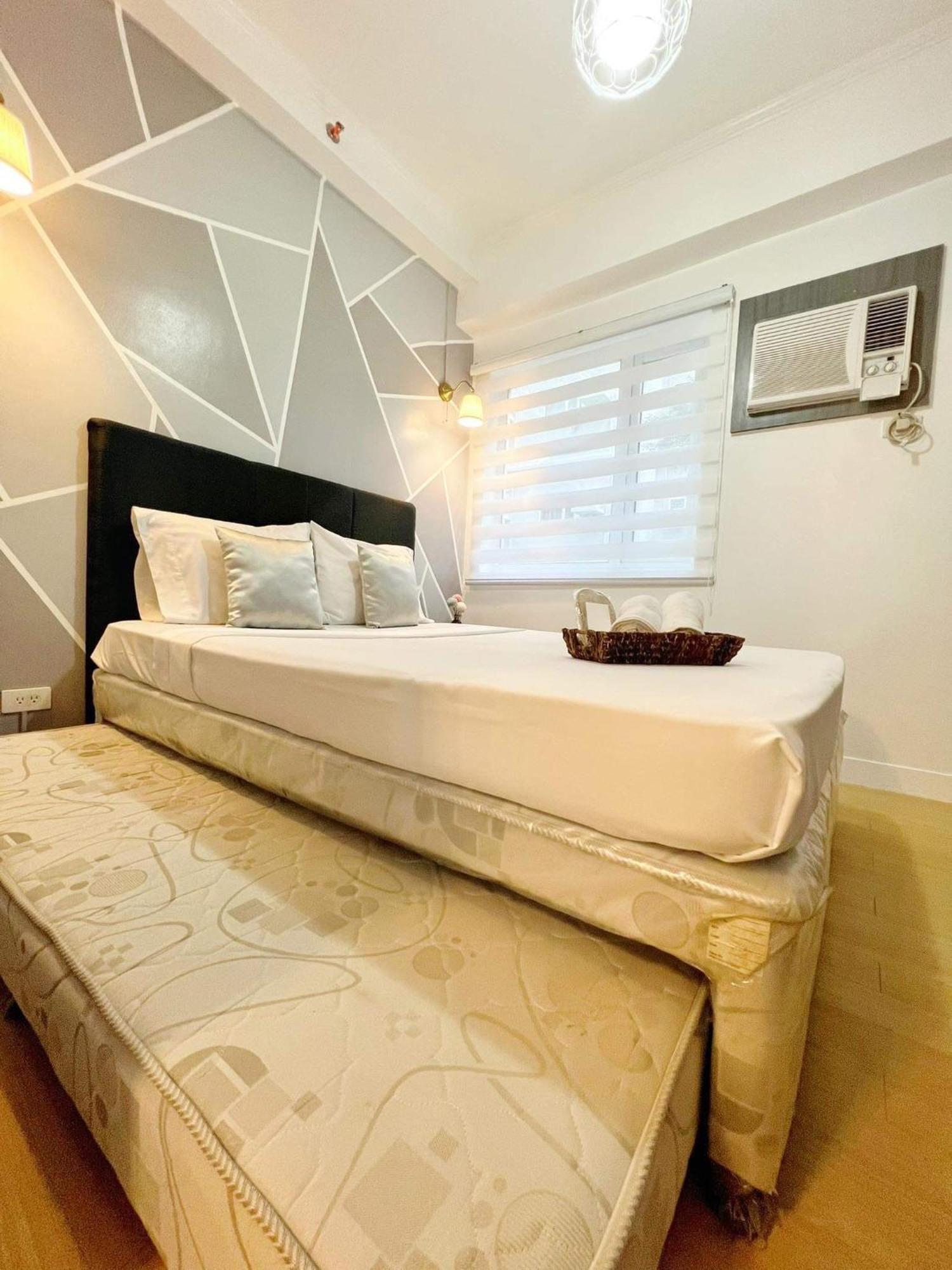 Ja2 Staycation @trees Residences Manila