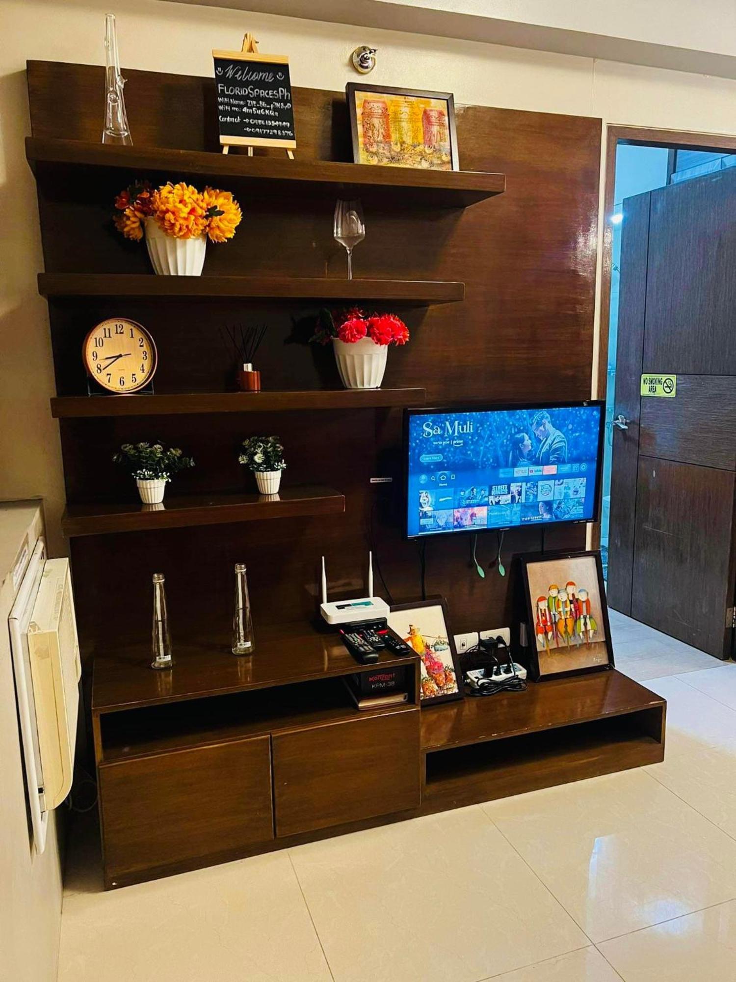 Apartment One Palm Tree - 10th-o Fl With Balcony - Across Terminal 3 Airport *