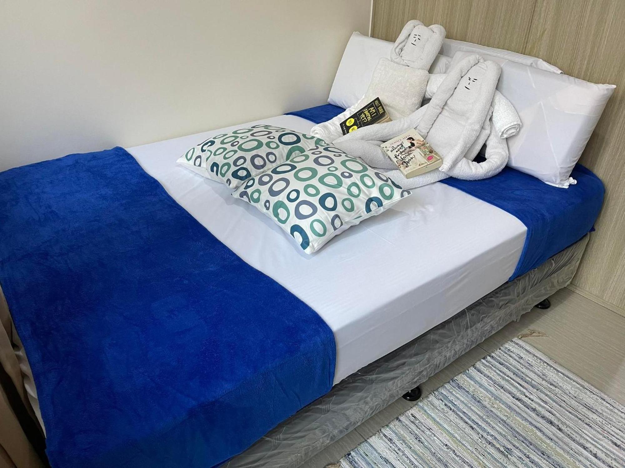 Shore Residences, Mall Of Complex By Pbyy * Manila