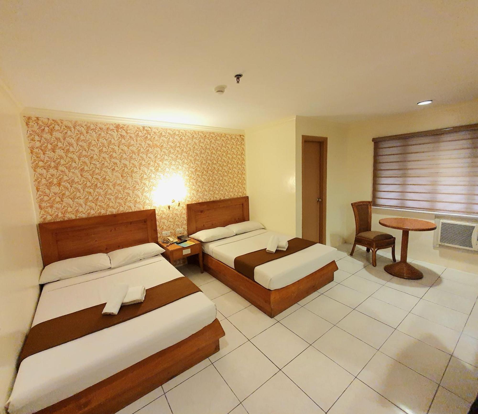 Rosas Garden Hotel Manila