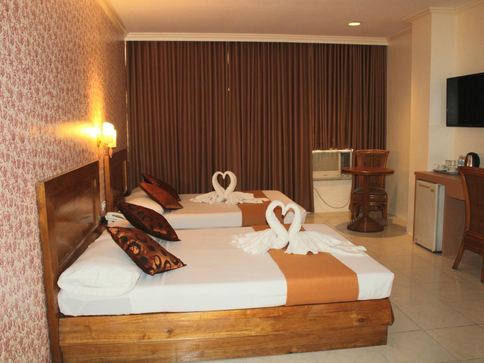Rosas Garden Hotel Manila