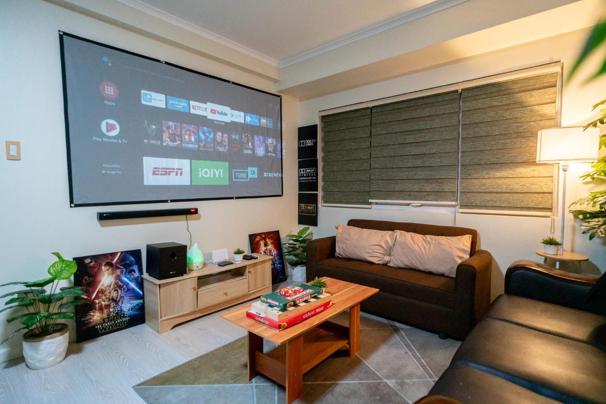 A2j Luxury 2br Bgc Near Sm Aura, Market2x * Manila