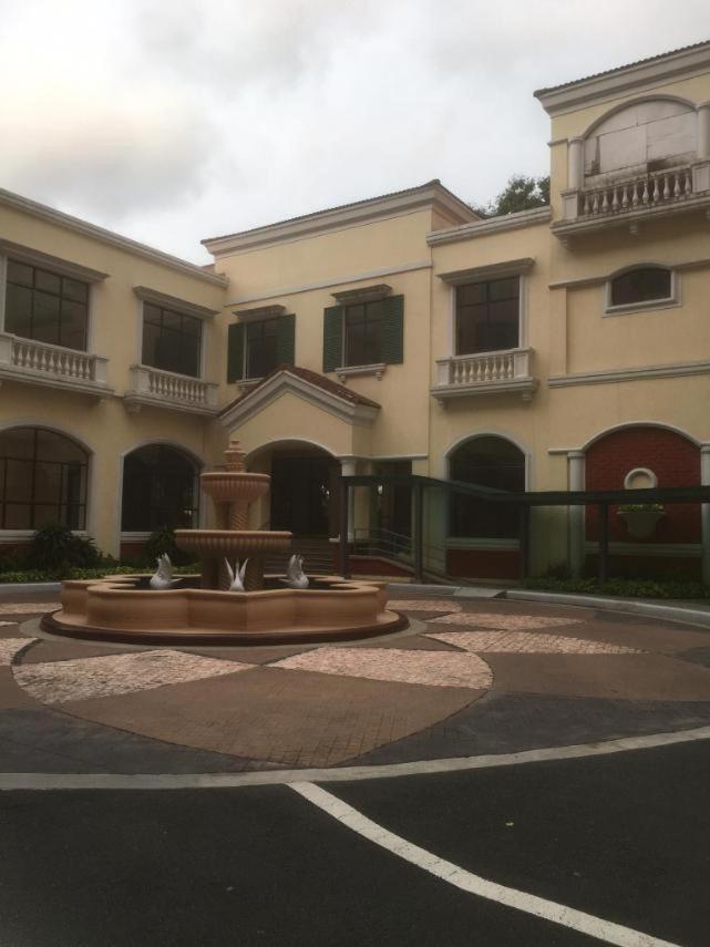 1br At Montecito Newport Residential Across Naia And Marriott Apartment *