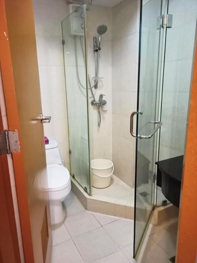 1br At Montecito Newport Residential Across Naia And Marriott Manila