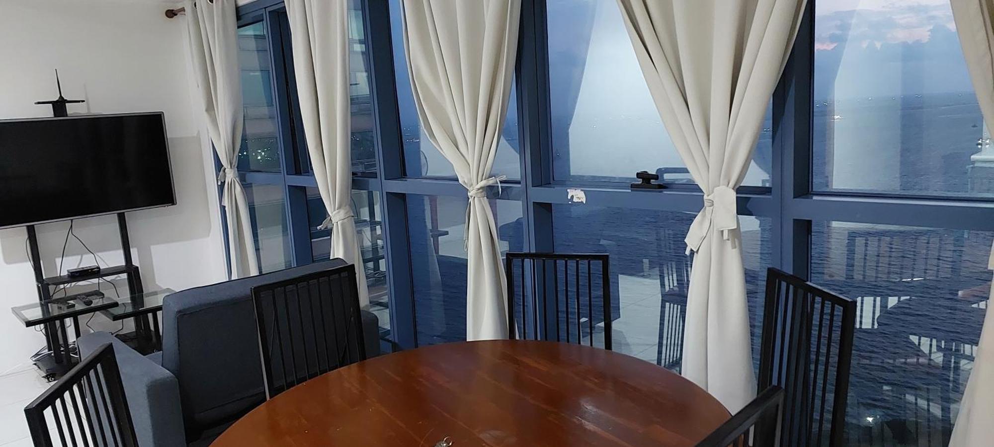 Magnificent View Of Bay, Roxas Blvd, Us Embassy Apartment *