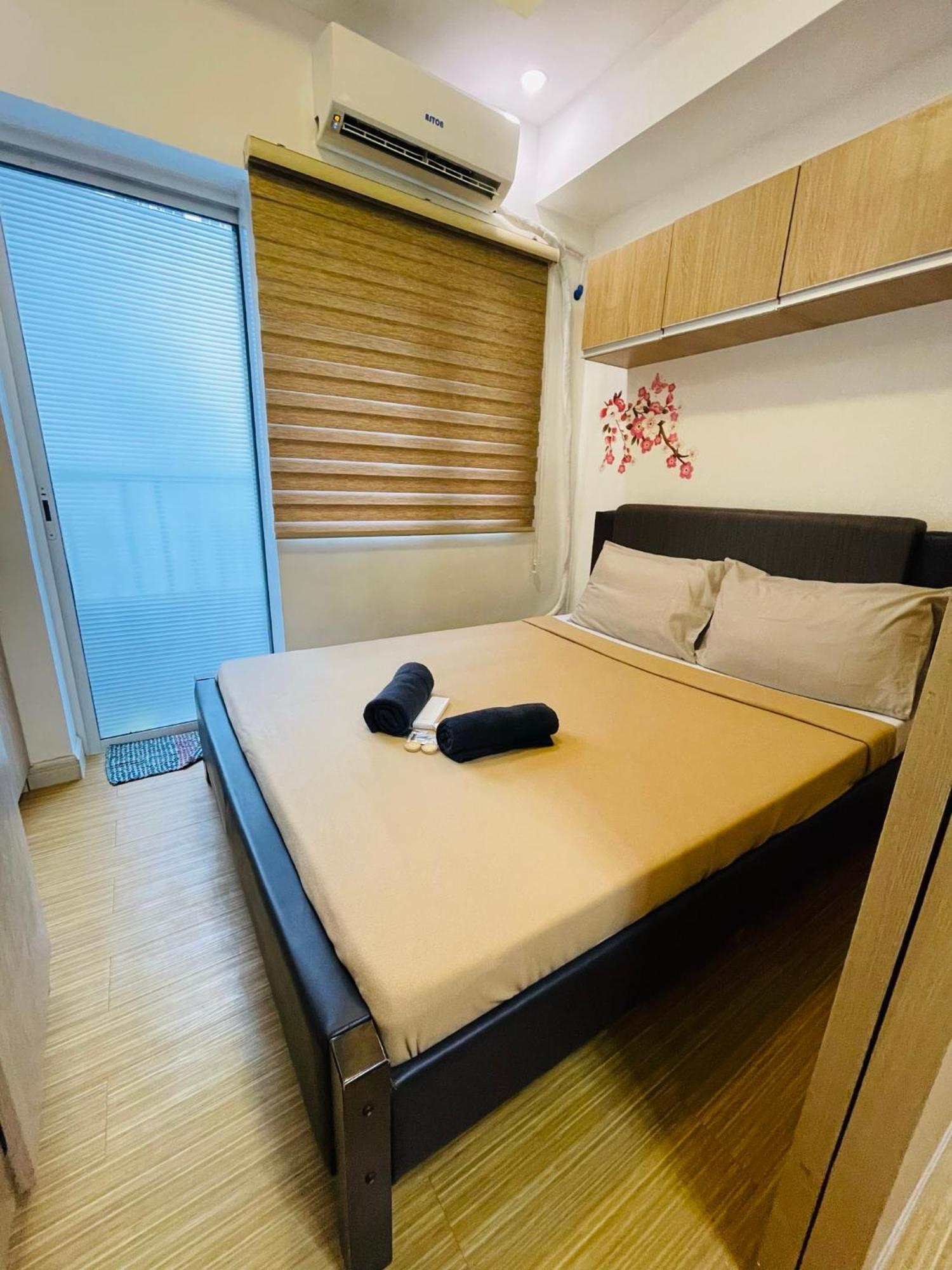 Grace Residences 1bedroom W/ Balcony Near Bgc + Netflix Apartment Manila
