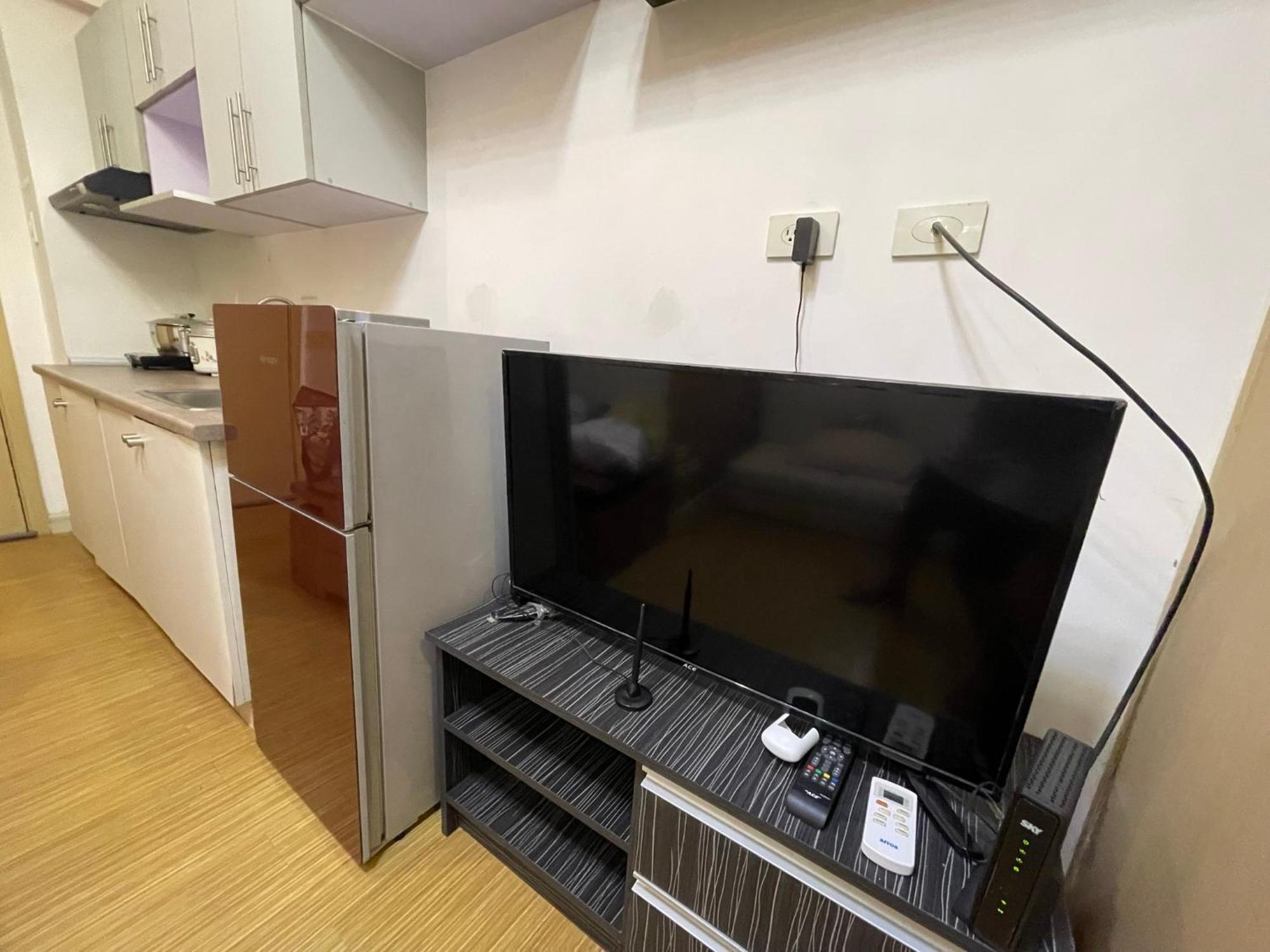 Grace Residences 1bedroom W/ Balcony Near Bgc + Netflix