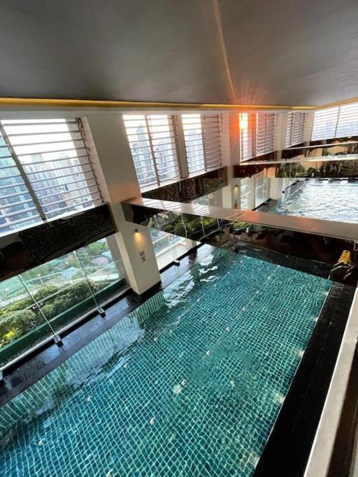 Apartment Lovely & Stylish 2br At The Gramercy Makati