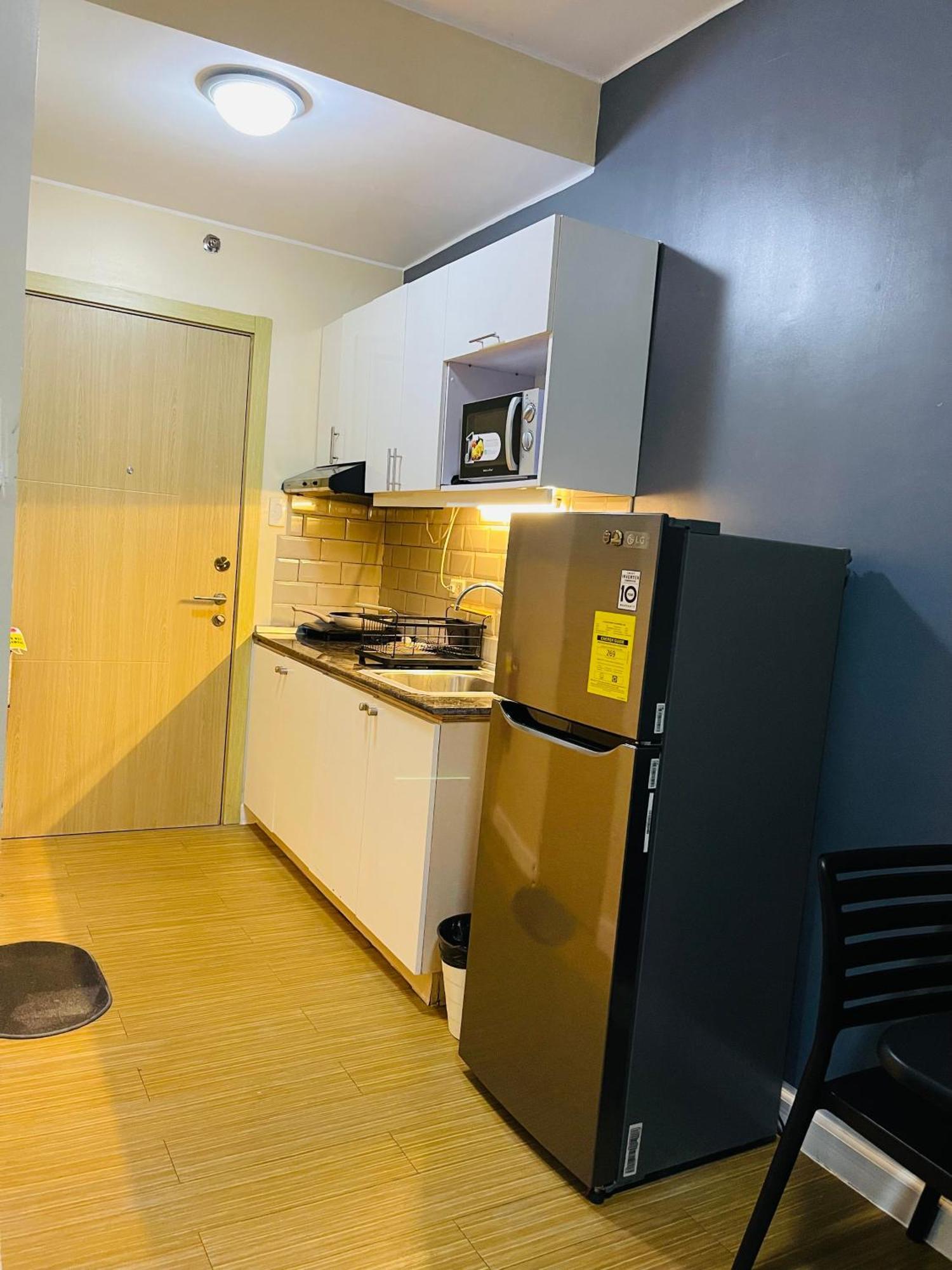 Grace Residences Elegant 1 Bedroom With Balcony Apartment Manila