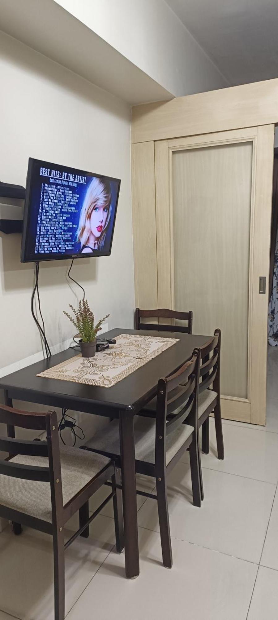 Amigo's Place At Sea Residences *