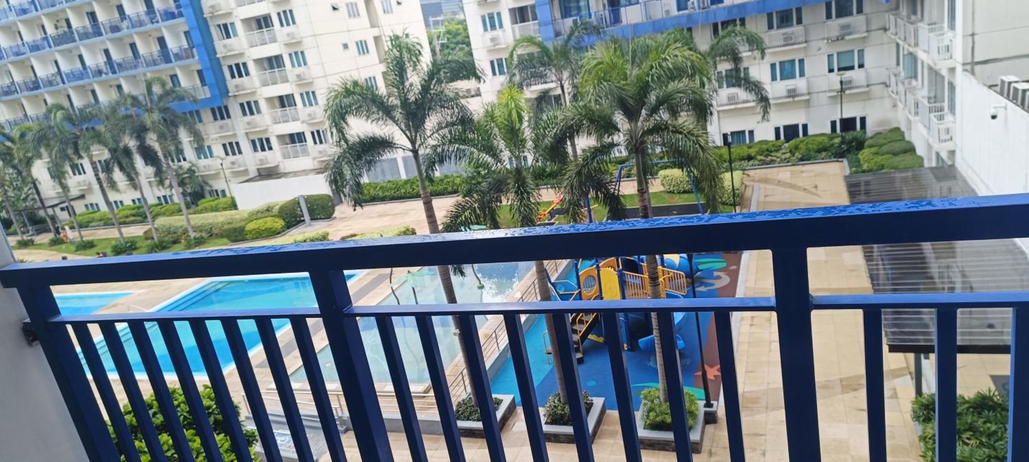 Amigo's Place At Sea Residences Manila