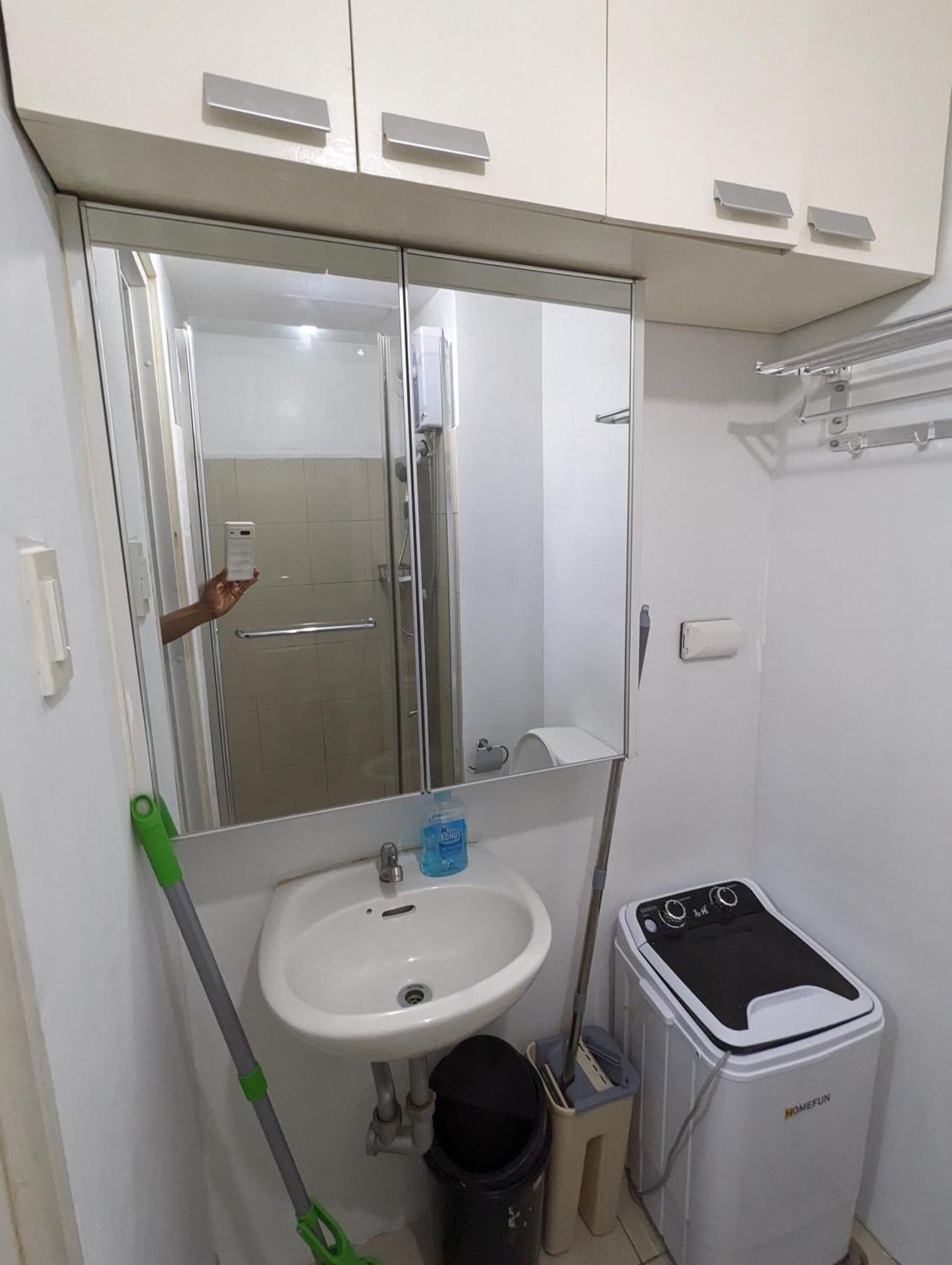 Premium 1br At Mplace Music 50 Inch Tv Pool Pay Extra Manila