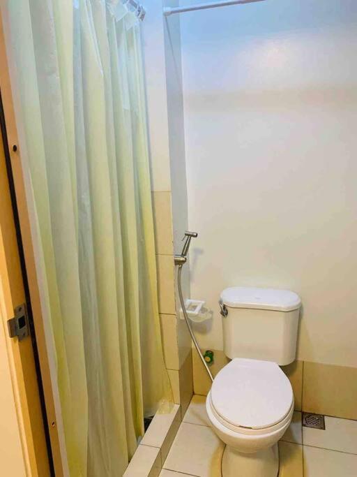 Trees Residences Staycation Evol's Place Manila