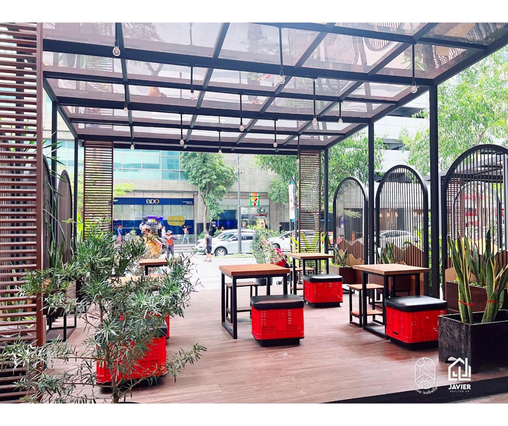 Eastwood Penthouse Studio With View, Netflix And Fast Wi-fi Aparthotel