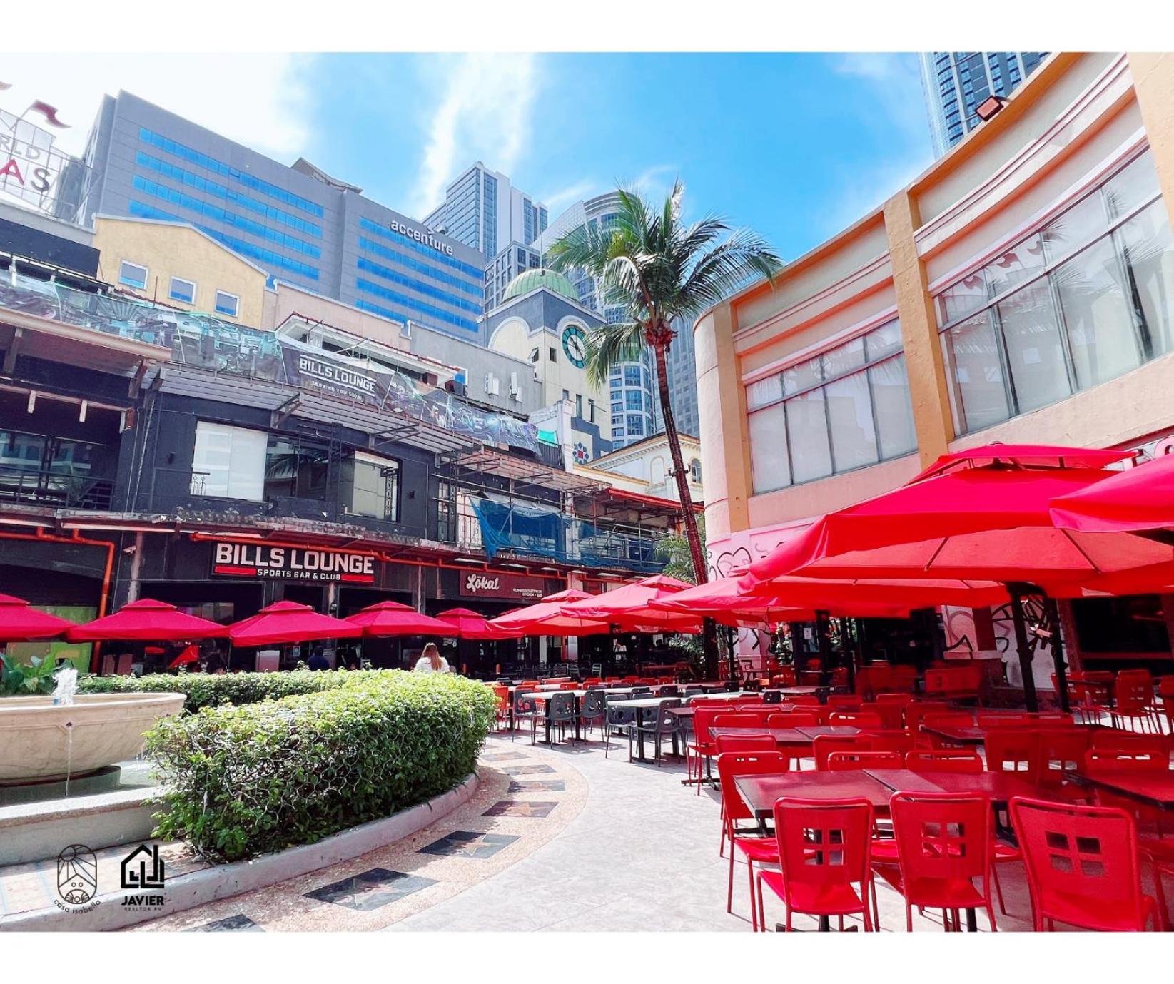 Eastwood Penthouse Studio With View, Netflix And Fast Wi-fi * Manila