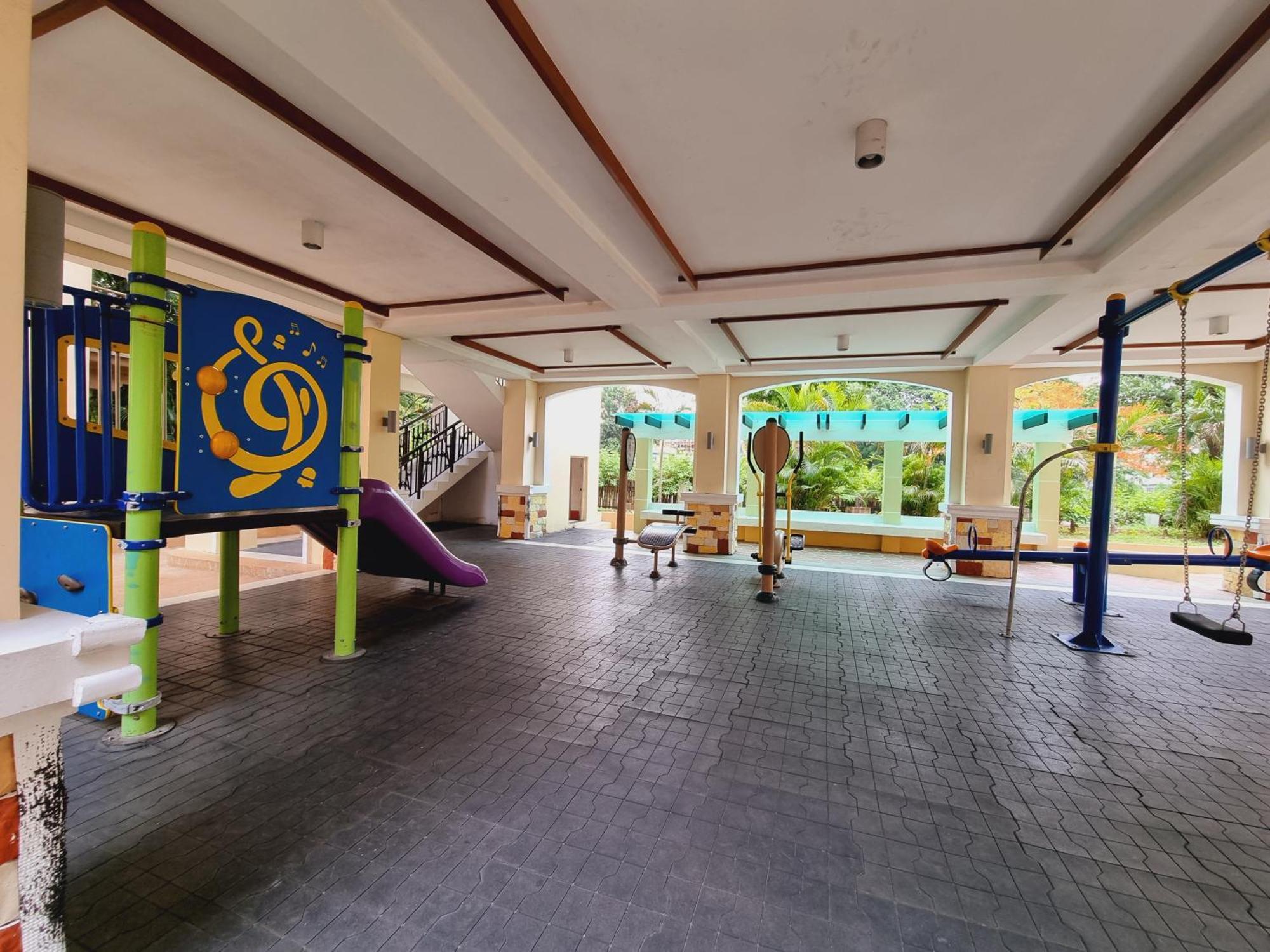 Apartment Legarse Staycation At Montecito Residential Manila