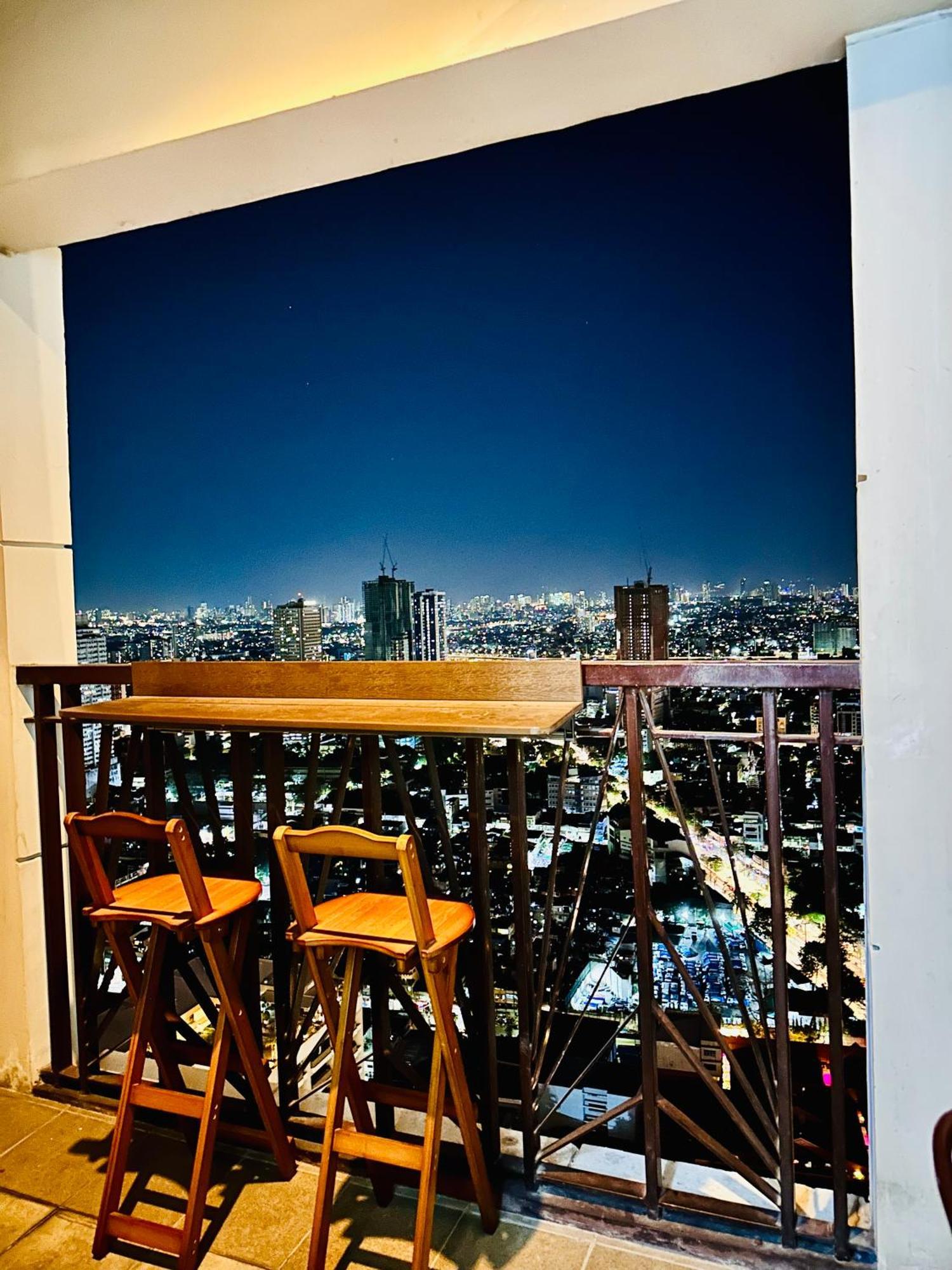 Comfy In Malate For 4 - Admiral Baysuites *