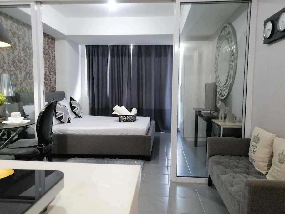 Azure Urban Residences Laegenhet Med Bekvaemligheter Apartment