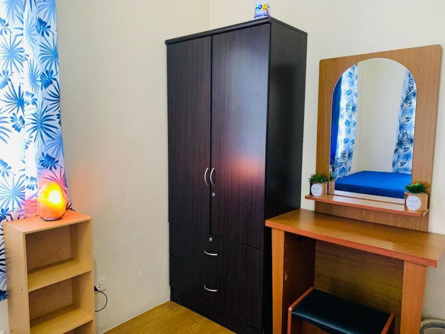 *accessible 2br Close To Sm Marikina/lrt 2* Manila