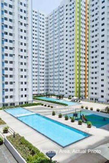 Apartment Doc's Place 1 @mplace With Wifi &cable Tv Manila