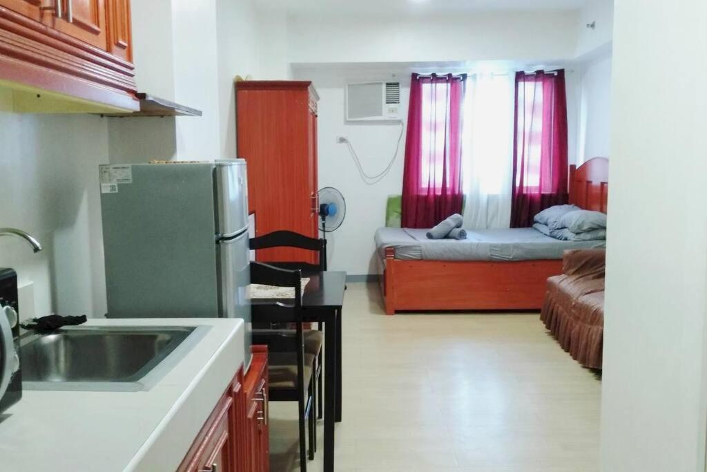 Apartment Doc's Place 1 @mplace With Wifi &cable Tv
