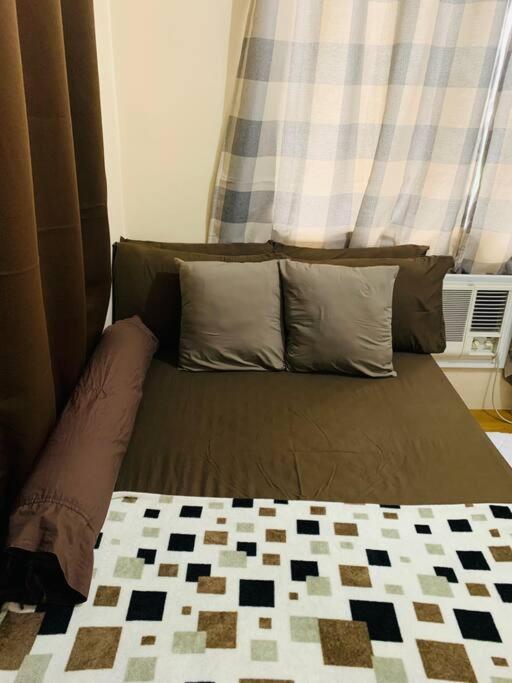 *accessible 2br Close To Sm Marikina/lrt 2* *