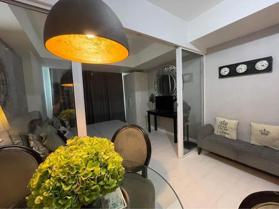Azure Urban Residences Laegenhet Med Bekvaemligheter *