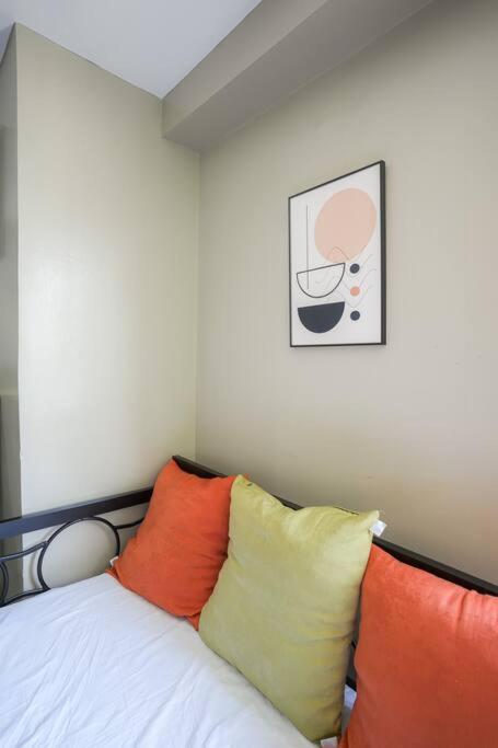 Apartment A2j Luxury 3br Loft Bgc Near High Street Taguig