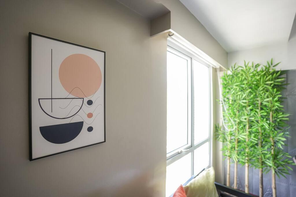A2j Luxury 3br Loft Bgc Near High Street Taguig Apartment