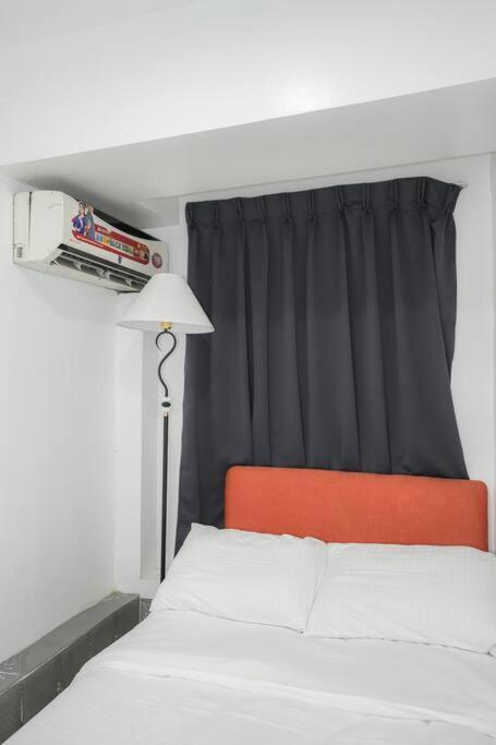 A2j Luxury 3br Loft Bgc Near High Street Taguig Apartment