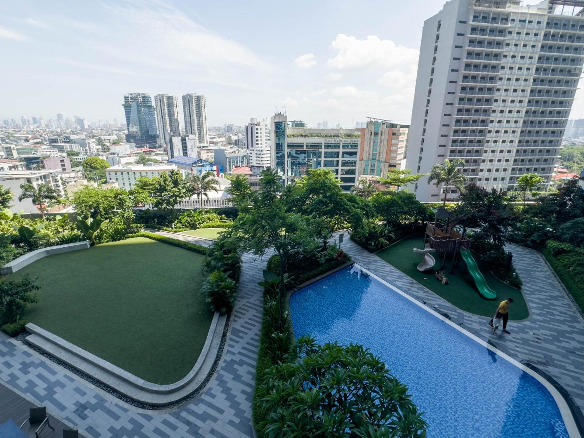 Gemstonebr In Smdc Air Residences Manila