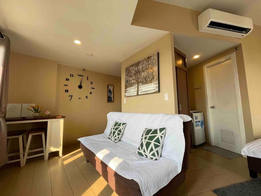 Deluxe Near Naia Terminal 3 * Manila