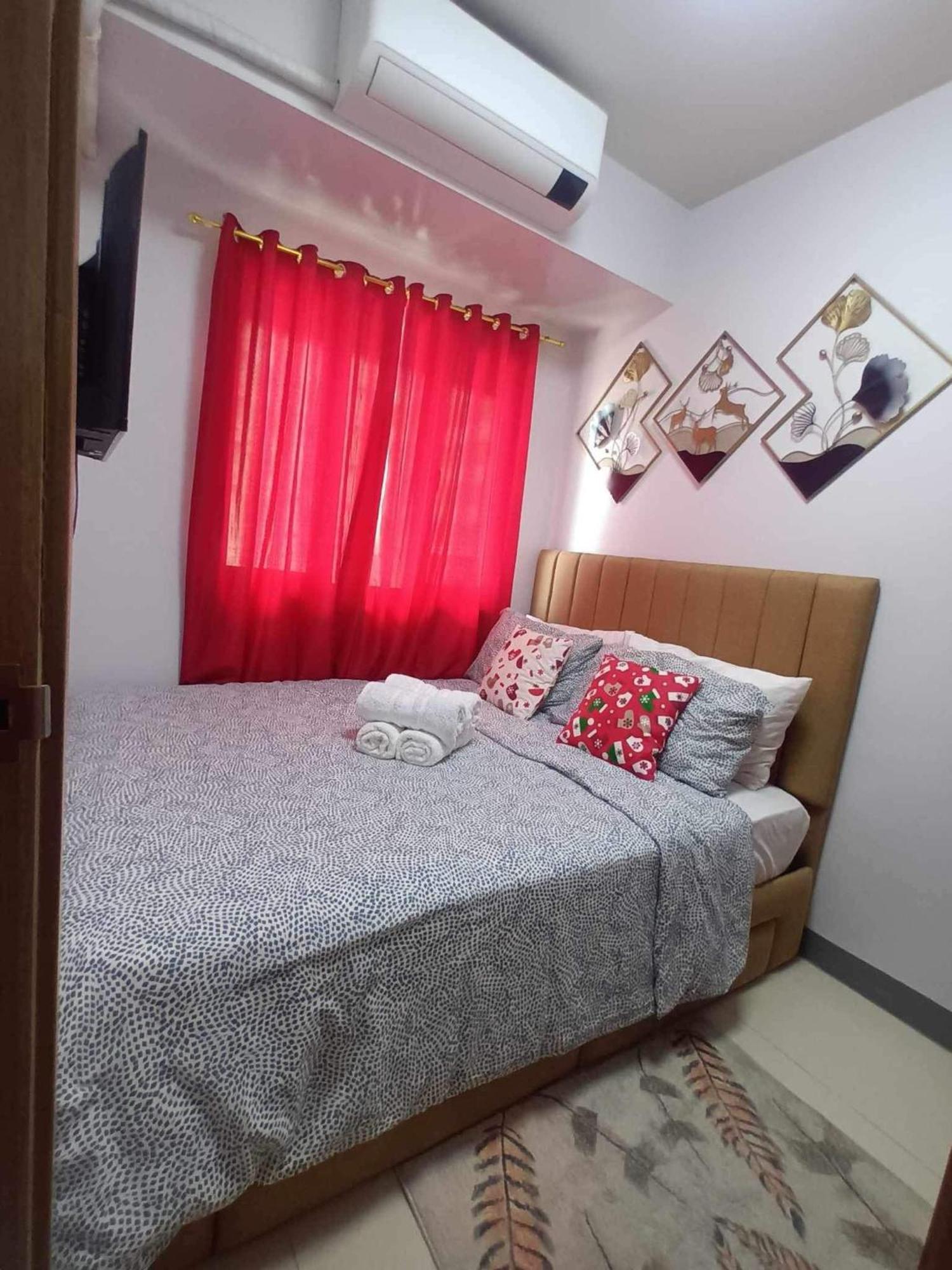 Apartment Staycation Near Moa By Cozypura With Pay Parking At S Res Moa Manila